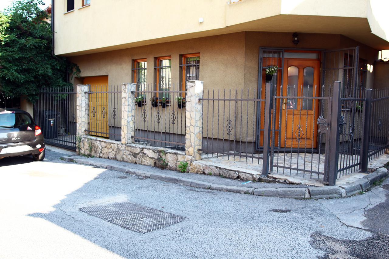 Green Bear SJJ Exterior foto