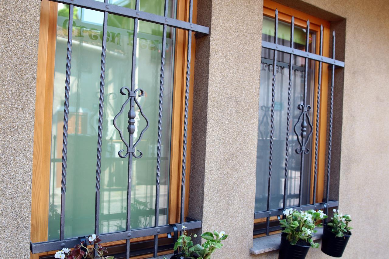 Green Bear SJJ Exterior foto